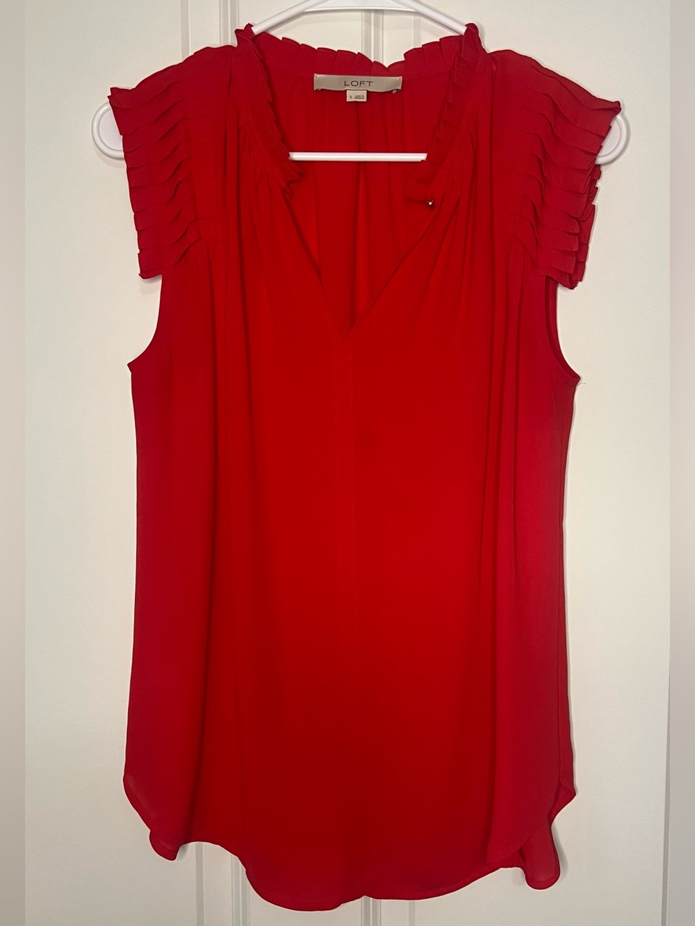 LOFT Red Pleated Cap-Sleeve V-Neck